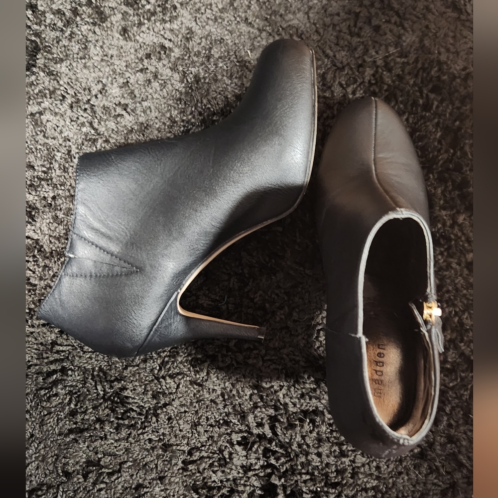 Women's Madden Girl black Heels size 9 shoes